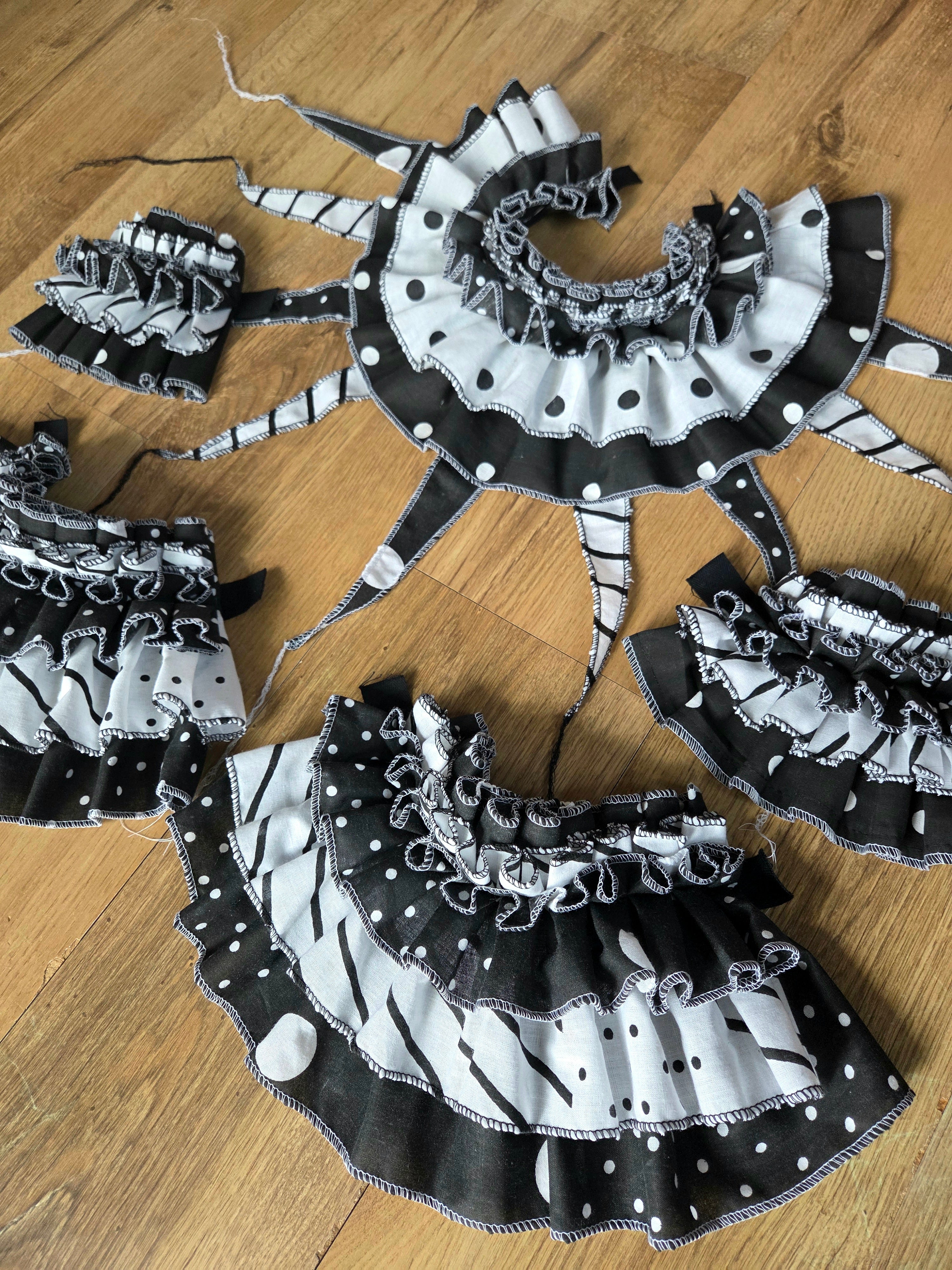 5-Piece Clown Set ~ Monochrome Stripe & Polka ☆